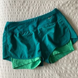 Nike | 2 in 1 Running Shorts | S